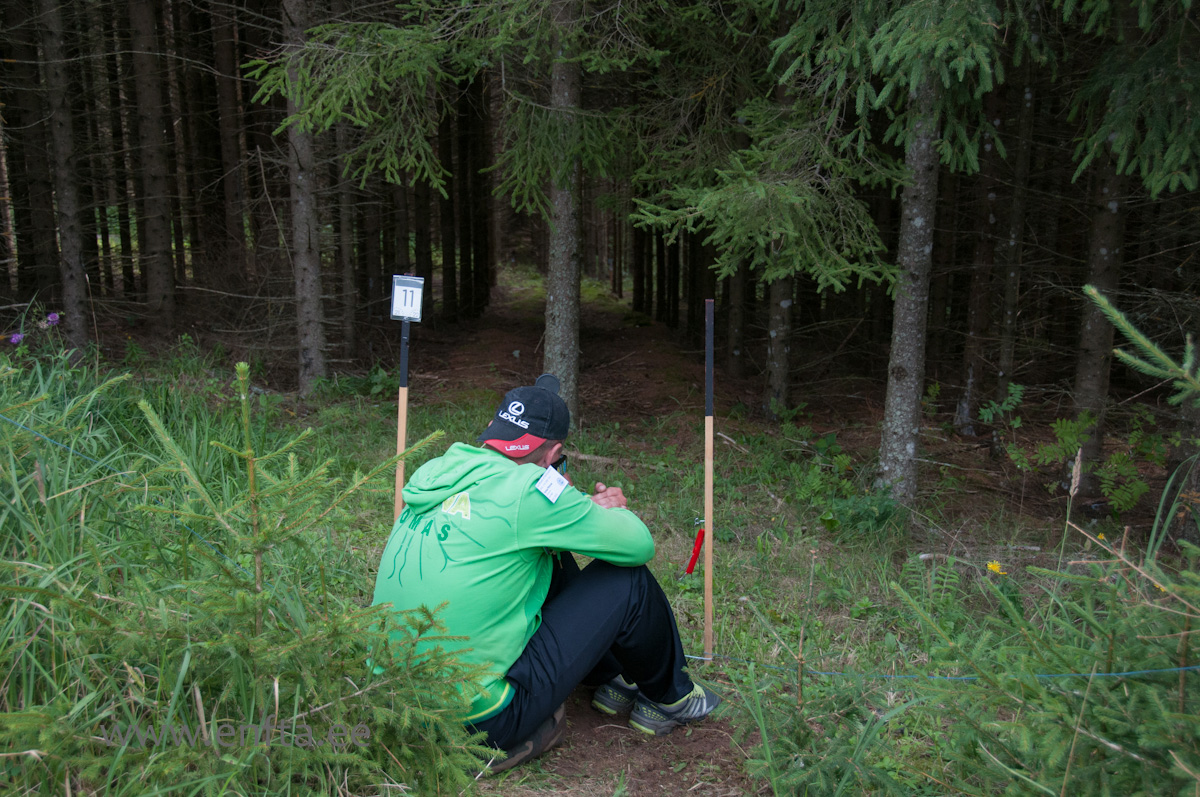 Tomas Pitrenas LT, Weihrauch HW 97 K, Leapers 8-32x56